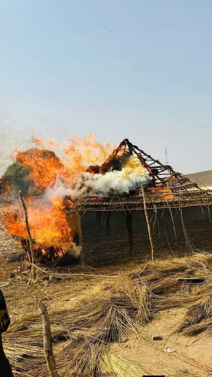 BodaBoda mob torches home in Emakunda over alleged motorcycle theft