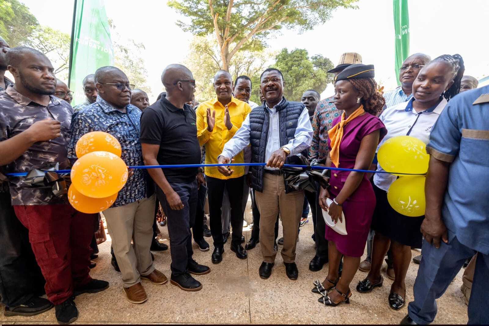 Wetangula,Farouk land in Busia,open school