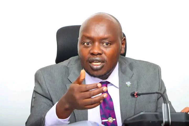 Sang,Cherargei trade insults