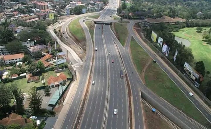 KeNHA has directed all roadside traders along Thika Superhighway to vacate in a week’s time