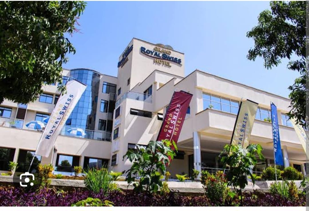 Goons Storm Raila Hotel in Kisumu