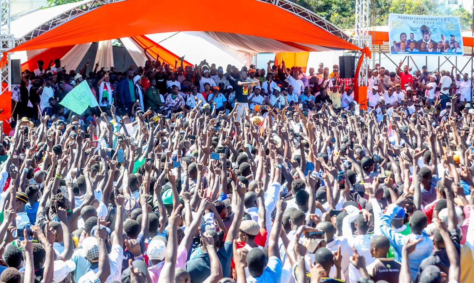 2027 Race Takes Shape as Three-Horse Contest Amid Rising Political Tensions