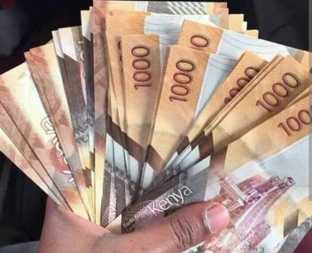 Fake Money Scam Suspect Rescued from Mob