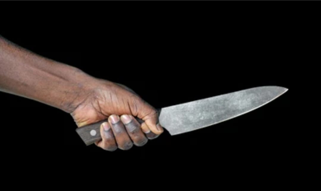 Police Injured as Man Goes on Knife Rampage