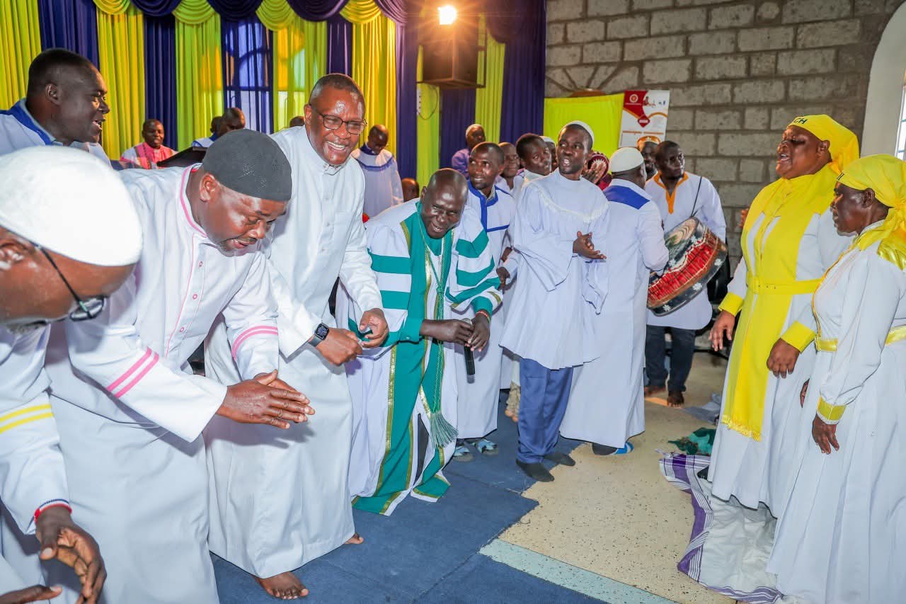 Owalo attends service for floods victim,rallies support for 2027 Presidential bid