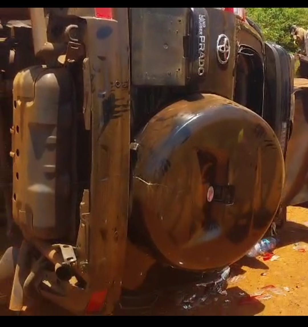 Vehicle on President entourage overturn in Butula