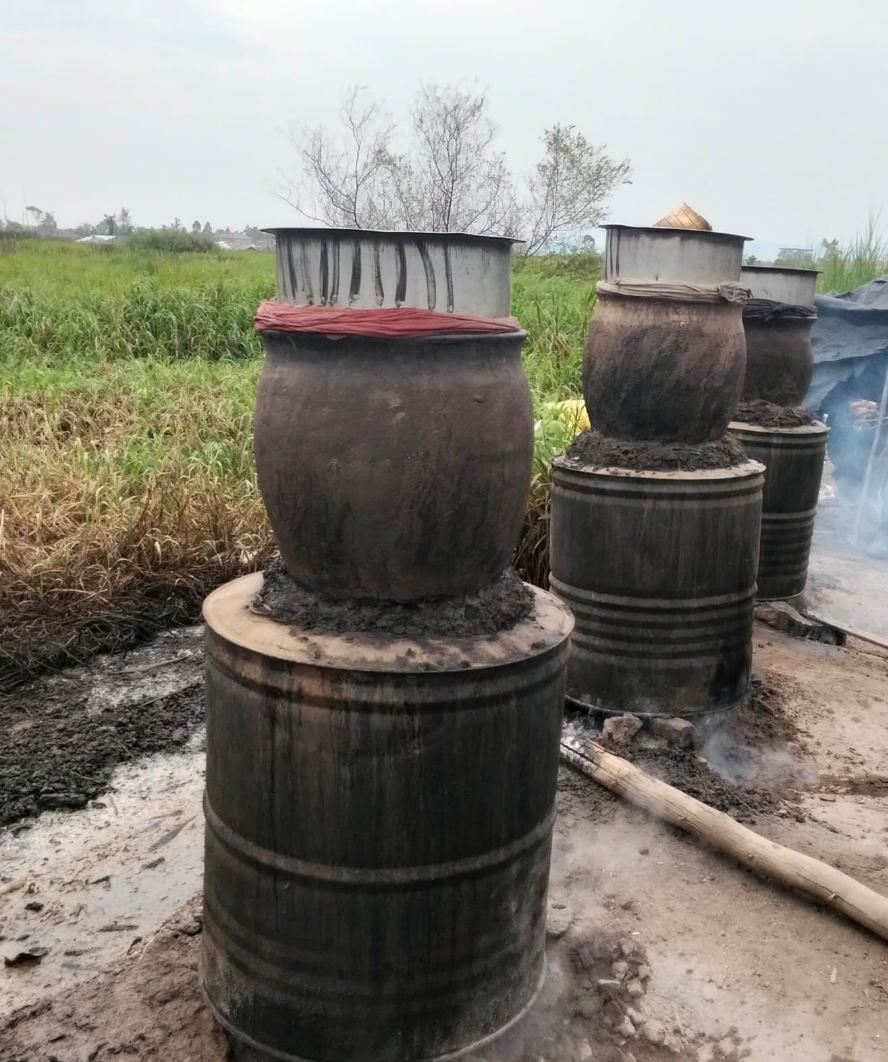 Police destroy over 2,000 Litres of Illicit Brew in Kisumu