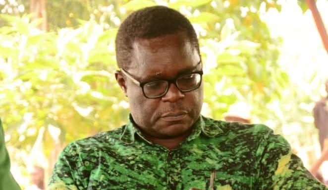 Lusaka sacks his entire cabinet