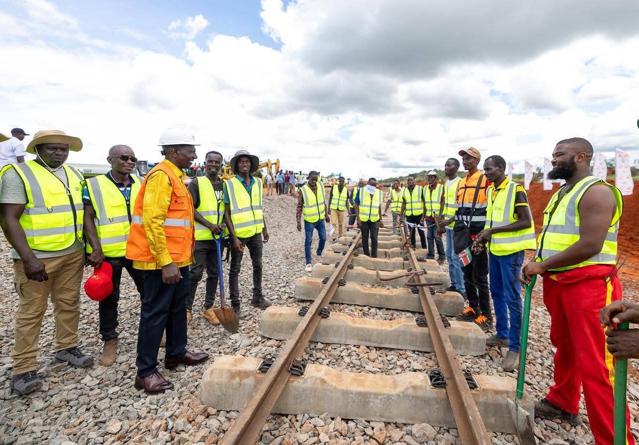 Ruto launch the revitalisation of the Voi-Mwatate Meter Gauge Railway at Mariwenyi