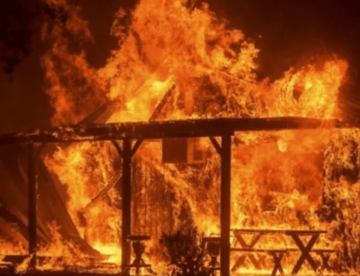 Mourners Torch Suspect’s House, Injure Police Officer in a Retaliatory Attack