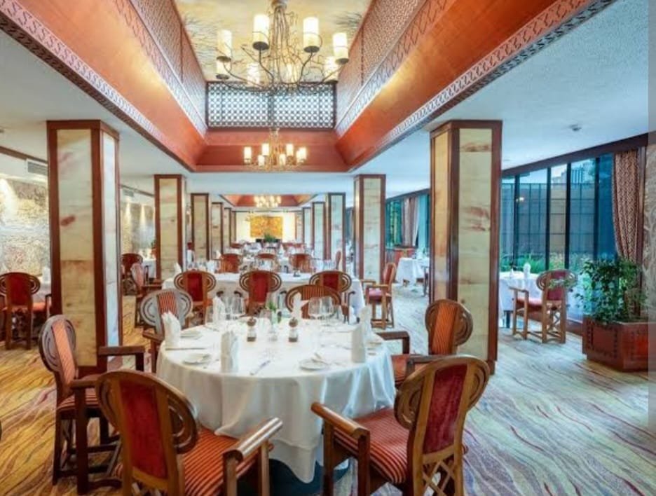 Armed Robbers Raid Westlands Restaurant, Escape with Phones and Laptop