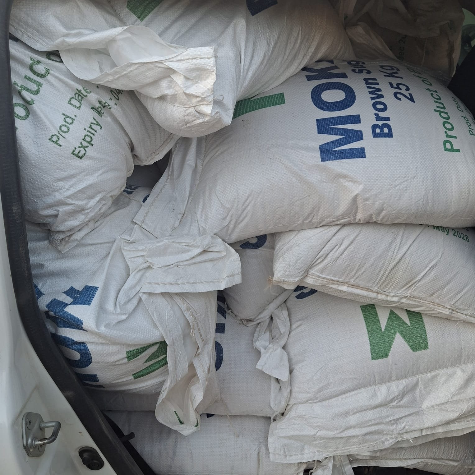 Police Seize Suspected Contraband Sugar Worth Thousands in Garissa,Driver Arrested