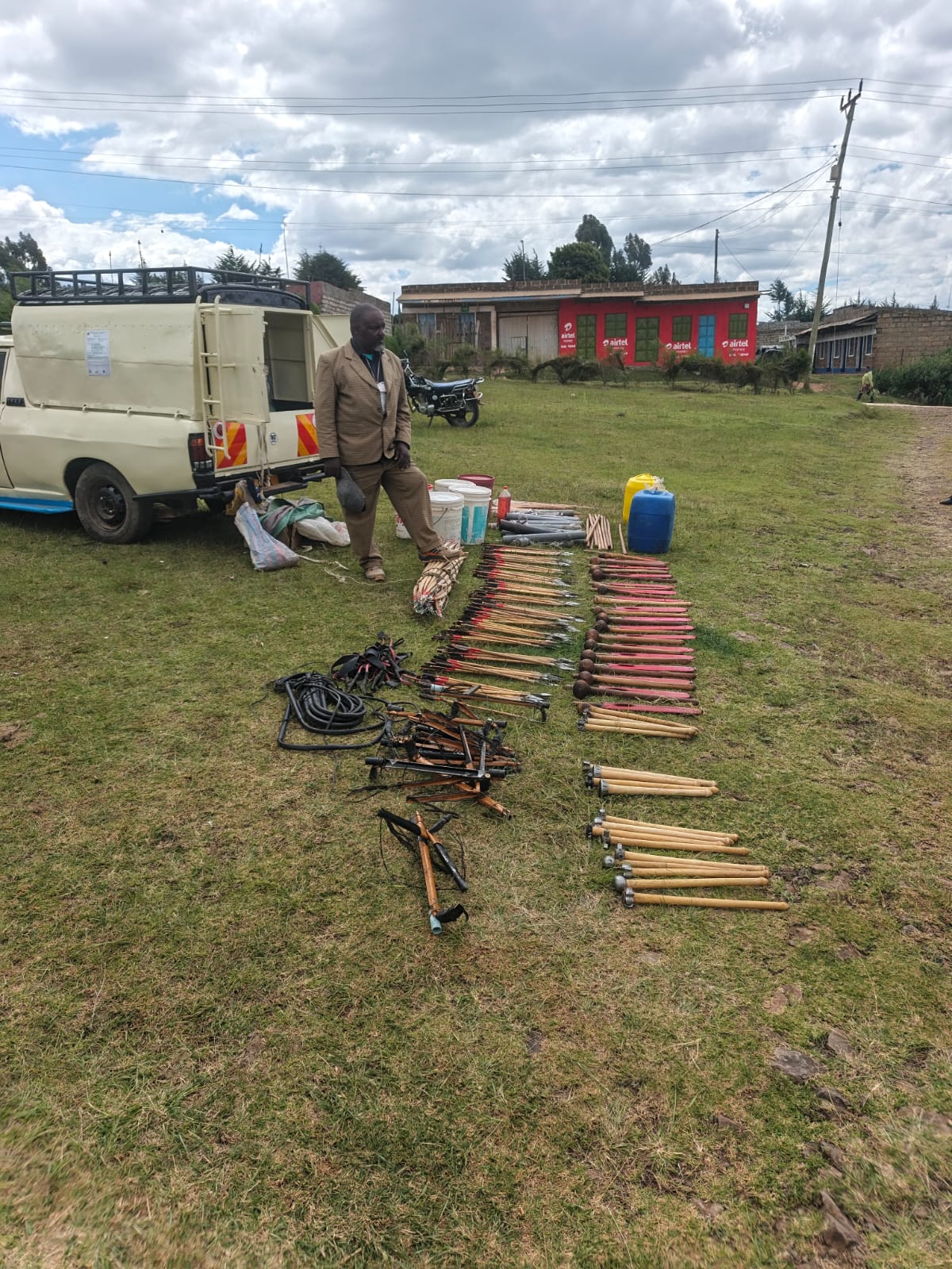 Motorist arrested in Nyandarua with suspected crude weapons,petrol