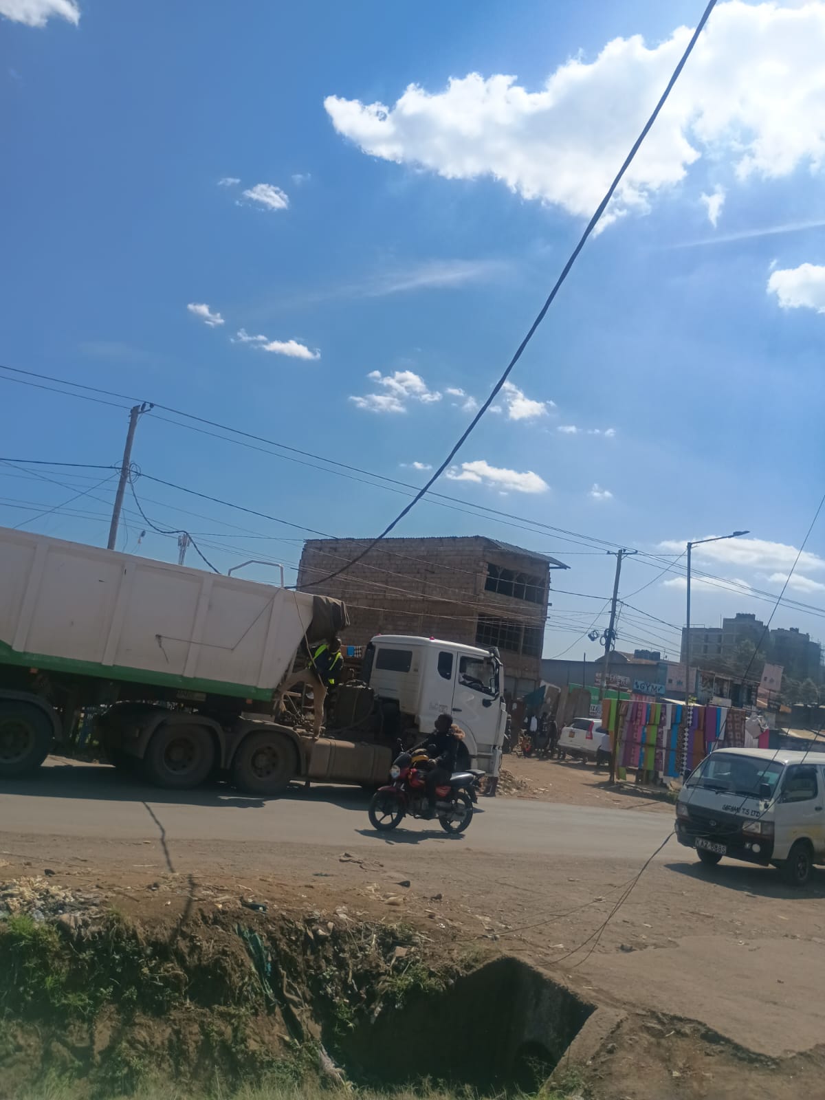 People’s Voice:KPLC on the spot over hanging wires