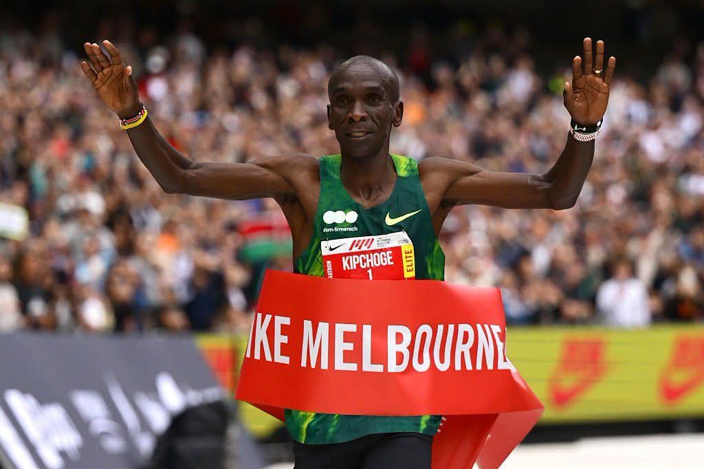 Ruto leads Kenyans in celebrating Kipchoge’s Melbourne Marathon victory